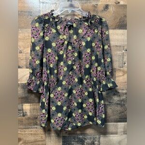 Mossimo Women’s black & purple multicolor 3/4 sleeve size M pullover blouse.